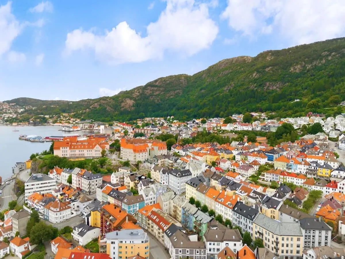 Dinbnb Appartments L 6 Min To Bryggen I 67 Sqm In 4Th Floor L Views Bergen 0*,
